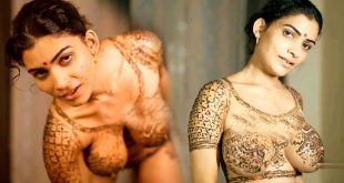 Resmi R Nair Getting Pussy Rubbed and Giving Blowjob